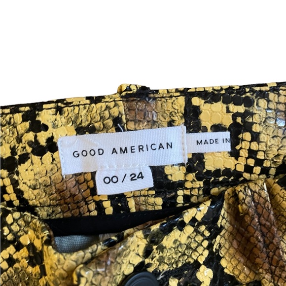 GOOD AMERICAN Good 90's Icon Faux Snake Skin Pants Gold - Picture 4 of 14